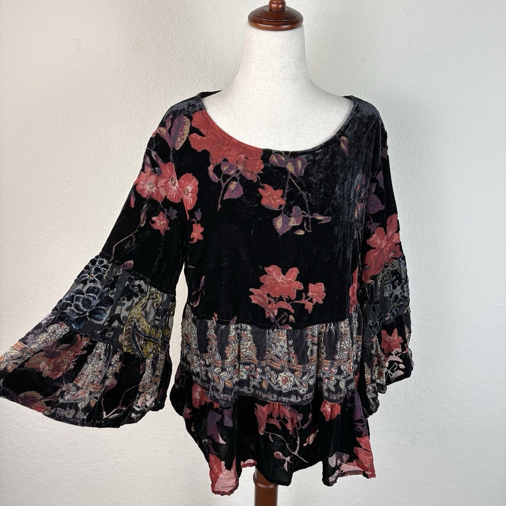 Women's Size L Whimsigoth Blouse Velvet Dark Floral Tiered Fairy Goth Boho Y2k